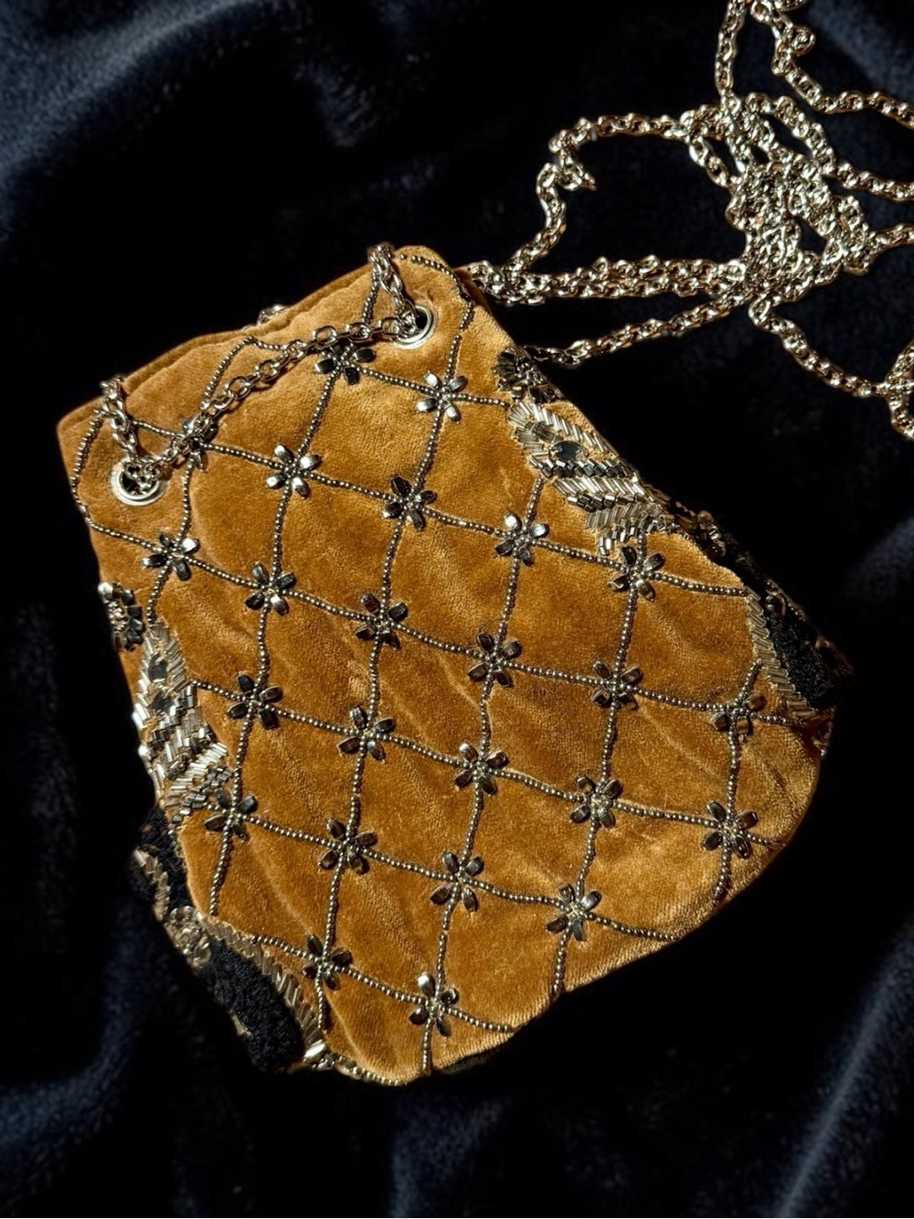 Free People Vintage Beaded Velvet Treasure Pouch - Picture 4 of 14